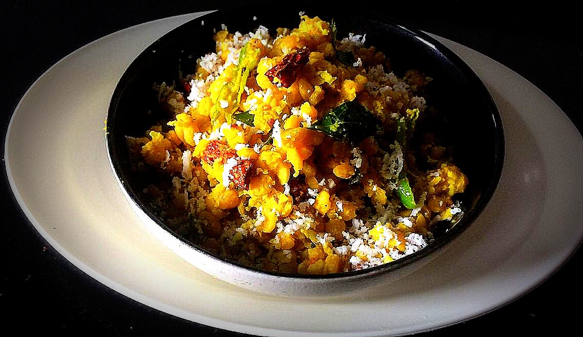 Stir fried Bengal gram with coconut/Dry chana dal/ Poom paruppu