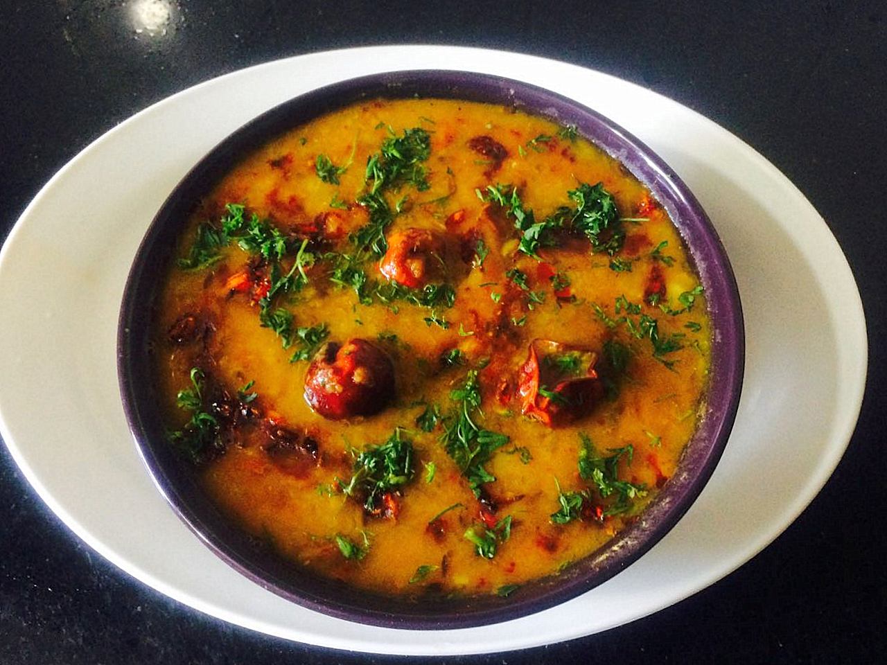 Garlic Flavored Lentil soup/Garlic Dal Tadka