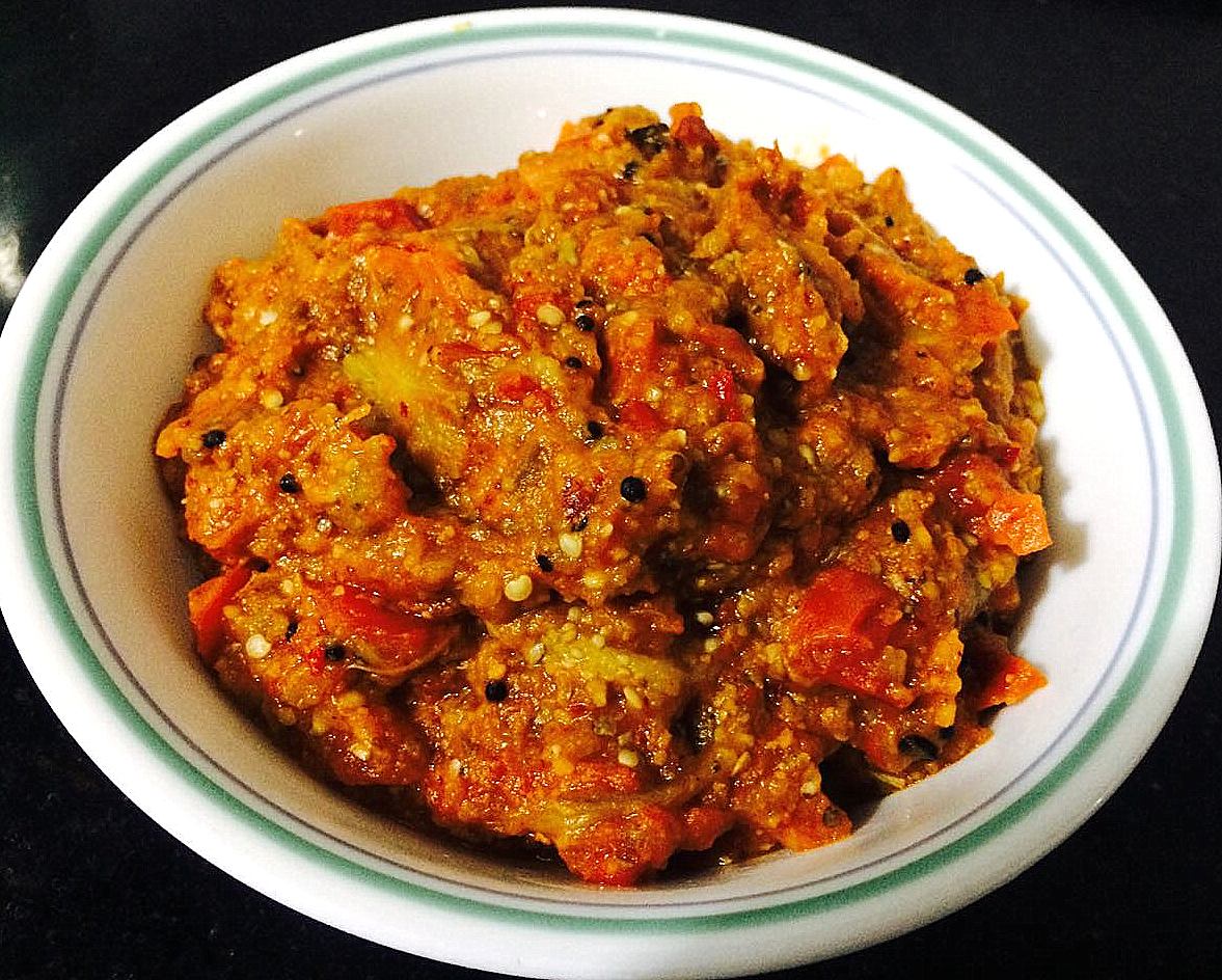 Roasted Brinjal Chutney/ Eggplant Tomato Chutney or spread