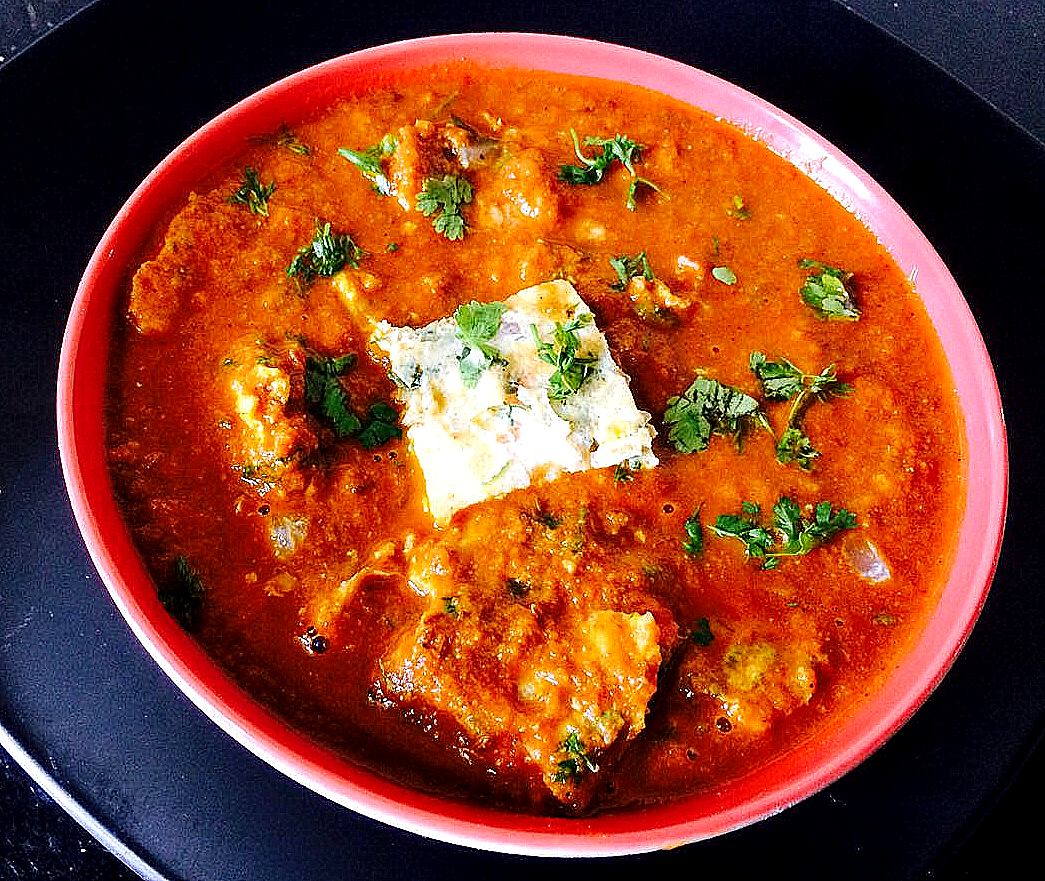 Garlic Curry/Poondu Kolambu
