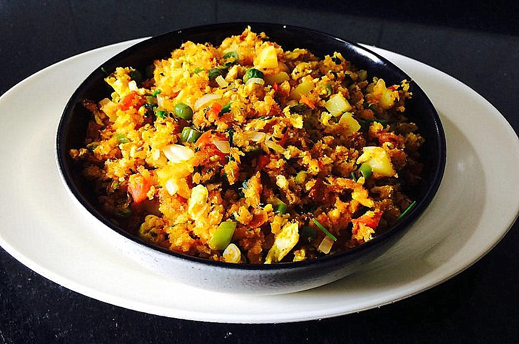 Egg Vegetable Bread Upma