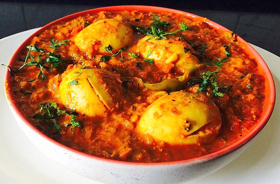 Egg Masala Gravy/Tamilnadu Muttai Kuzhambu