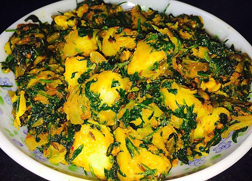 Potato Fenugreek Curry (Dry)/Aloo Methi Ki Sabzi