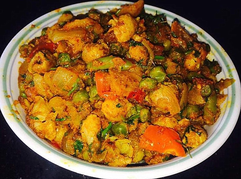 Manila Tamarind Potato Curry / Kodukkai Puzhi Potato Curry