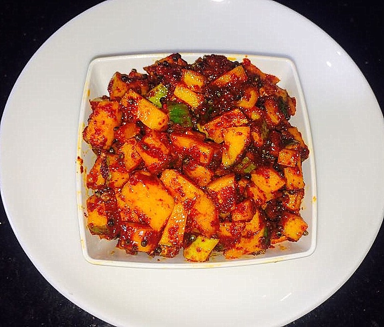 Instant Raw Mango Pickle