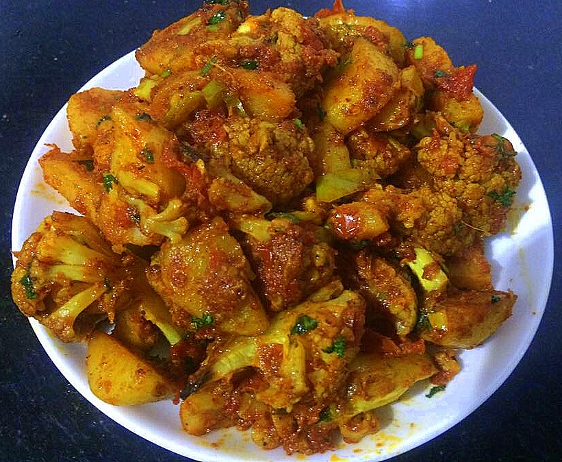Sindhi Gobi Potato / Aloo Gobi