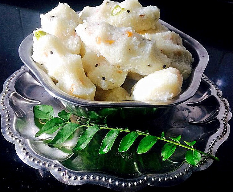 Steamed Rice Flour Dumplings/ Rice Rawa Kozhukattai/ Upma Kozhukattai