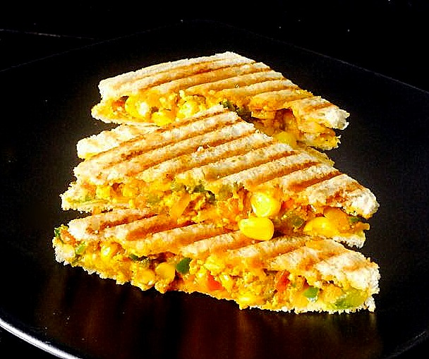 Sweet Corn Paneer Sandwich/Cottage Cheese Sandwich with Sweet Corn