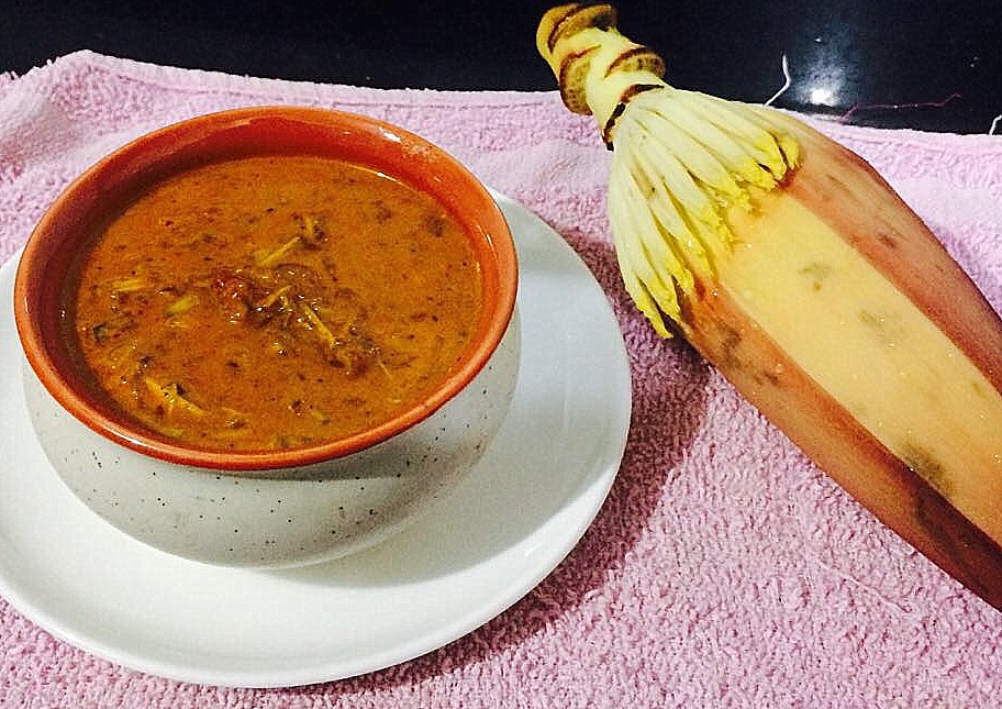 Vazhai Poo Kozhambu / Plantain Flower Gravy