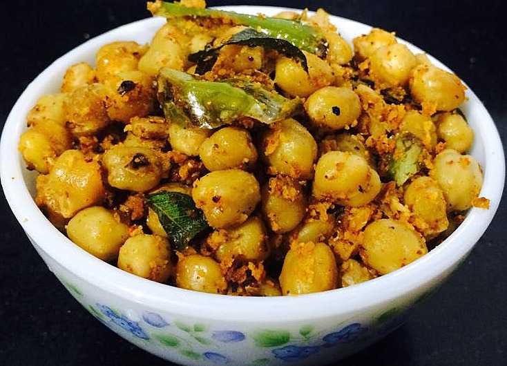 White Channa Sundal/Dry White Chick Pea Sundal