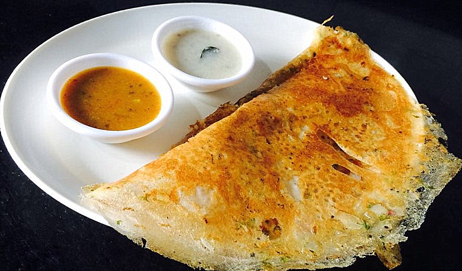 Crispy Whole Wheat Flour Dosa/Godhumai Dosa