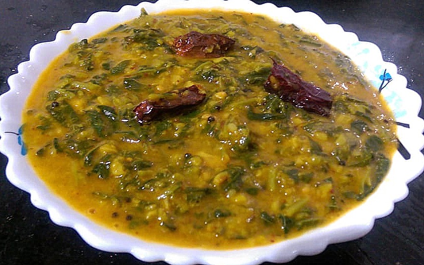 Siru Keerai Pasi Paruppu Kootu