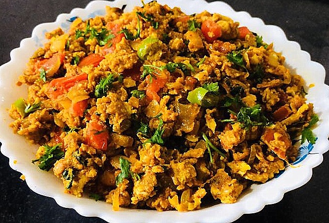 Scrambled Eggs/Egg Bhurji (Mumbai Style)