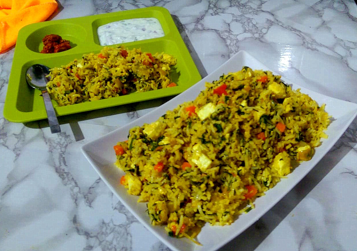 Spinach Rice with Cottage Cheese/Palak Paneer Pulav