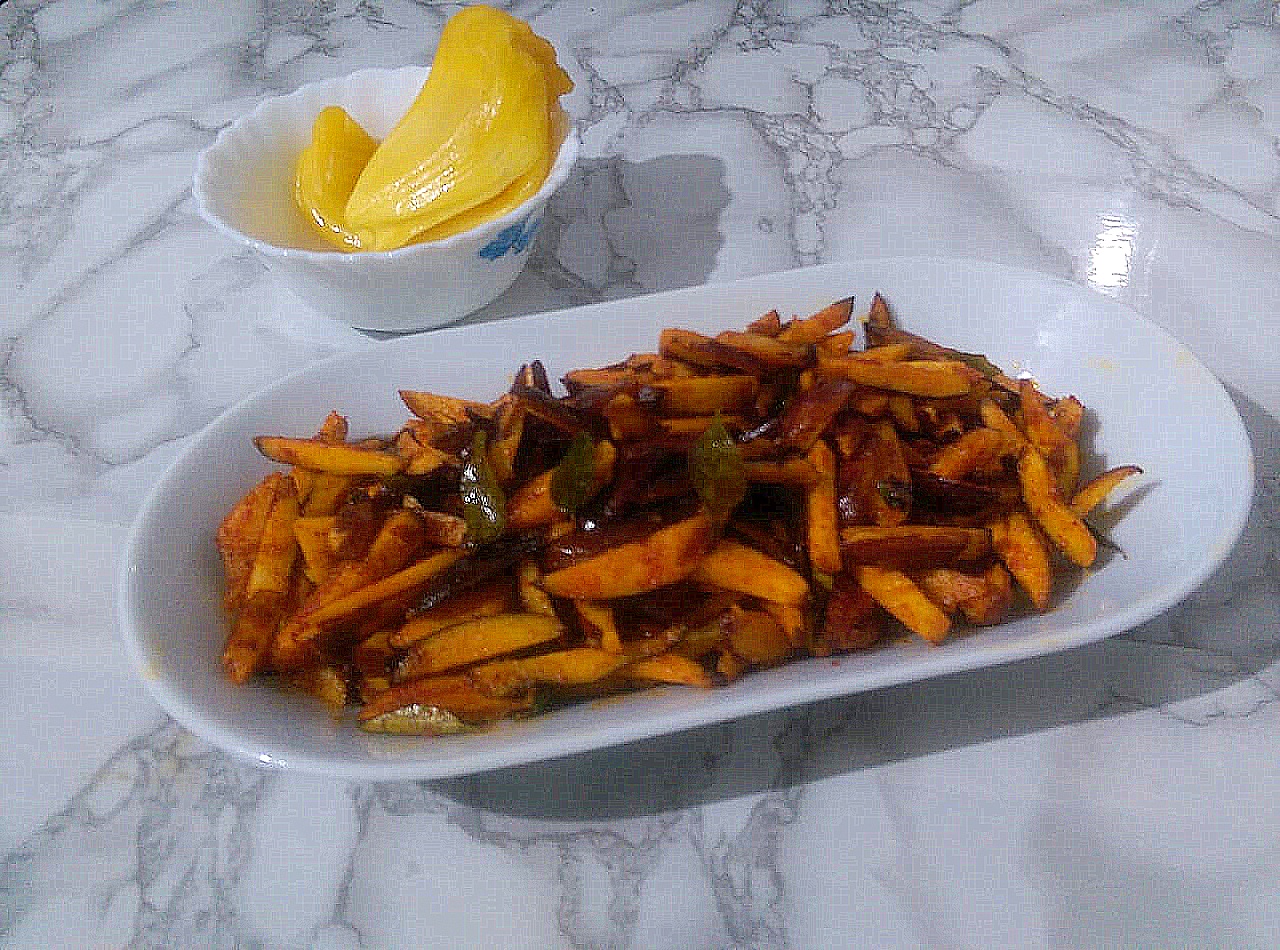 Spicy Jackfruit Seed Fry/Palakottai Fry