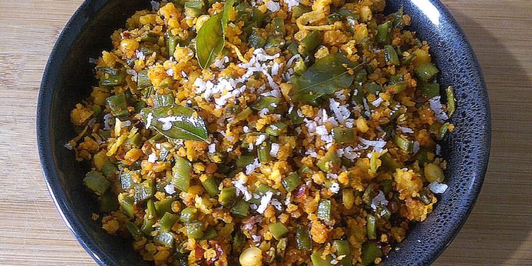 Cluster Beans Lentil Curry/ Gawar Phali Dal Curry/ Kothavarangai Paruppu Usili