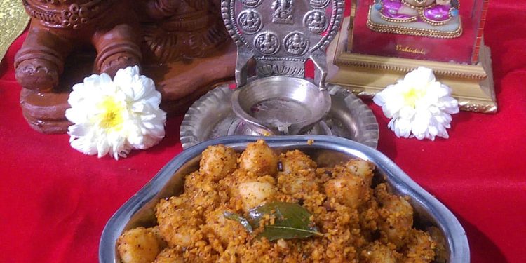 Spicy Steamed Rice Mini Balls/ Ammini Kara Kozhukattai