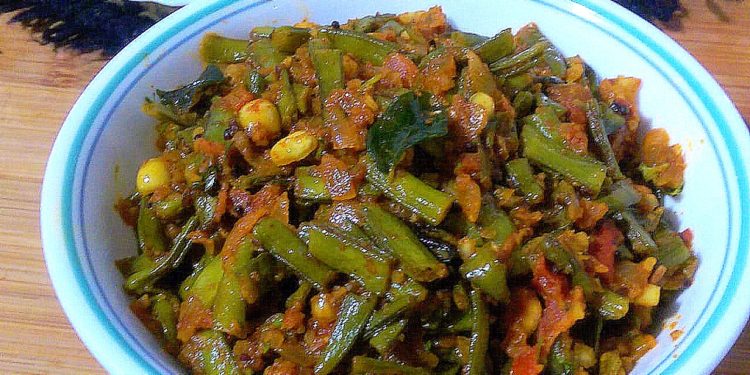 Cluster Bean Peanut Curry / Kothavarangai Verkadali Curry/ Gawar Phalli Peanut Curry