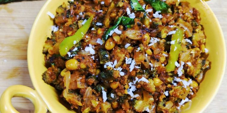 Tangy and Spicy Karela (Bitter Gourd) Stir Fry/ Pavakkai Poriyal