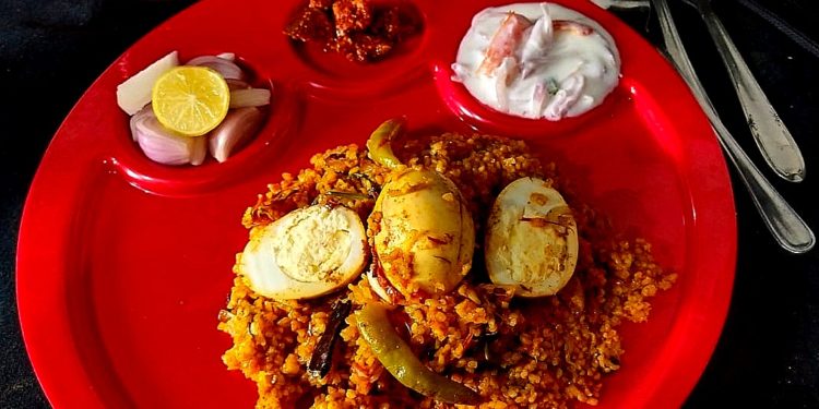 Bulgur Egg Biriyani/ Broken Wheat Egg Biriyani/ Godhumai Rawa Egg Biriyani