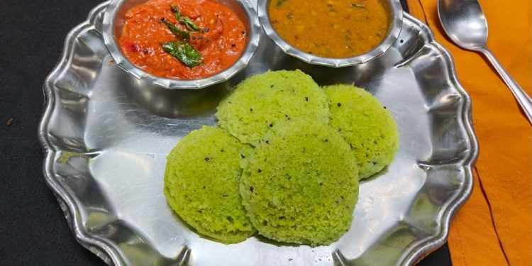 Green Peas Idli